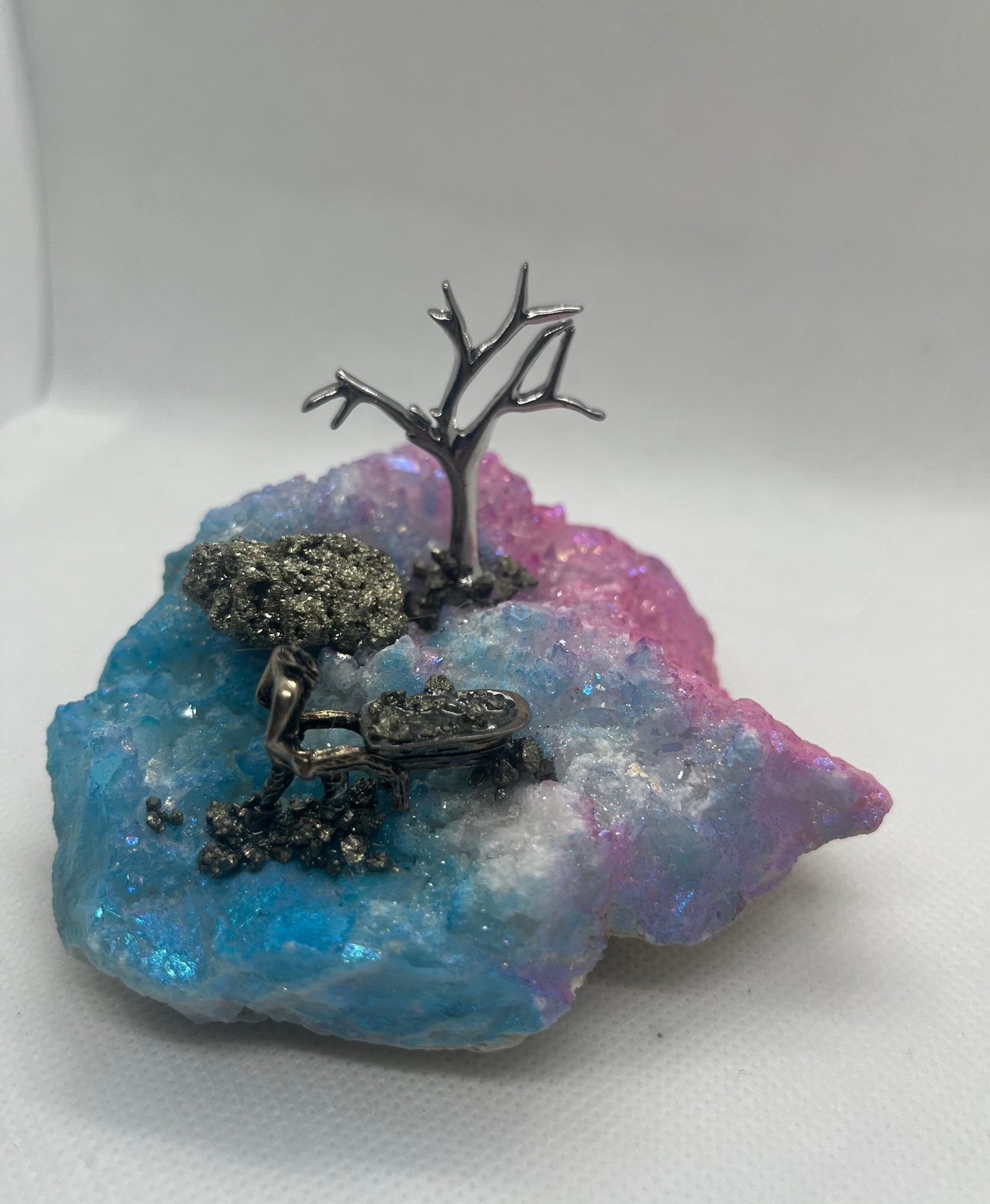 Aura quartz freeform with pyrite and miner decoration